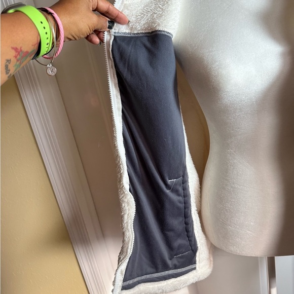 FREE COUNTRY fleece fur vest. Size XXL cream color - Picture 5 of 6